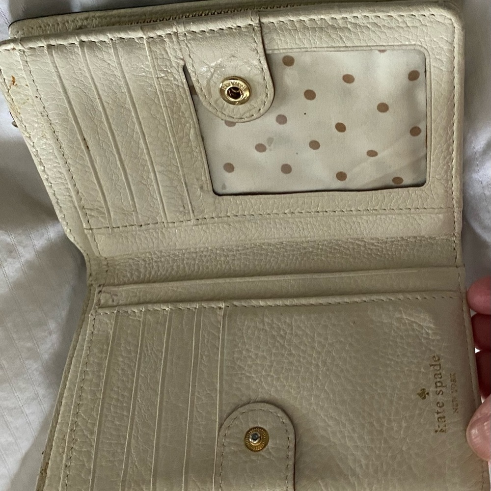 Wallet - Picture 3 of 4
